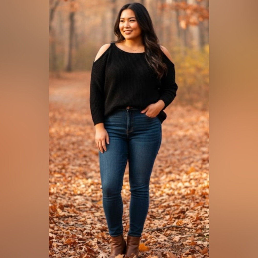 Rue21 Cold shoulder, Hi Low, Inside Out Black Women’s Cropped Sweater